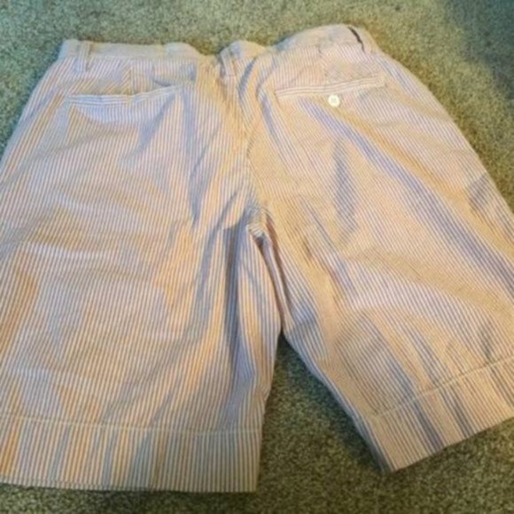 Martin Osa red and white seersucker shorts 32" - Picture 2 of 6
